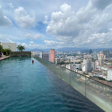 Skyfloat Infinity Hostel Kuala Lumpur Exterior photo